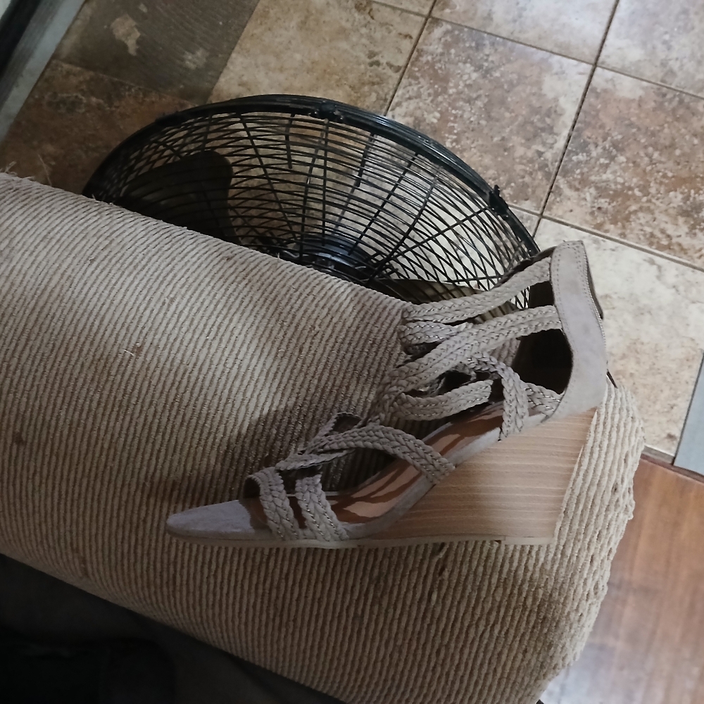 Womans shoes